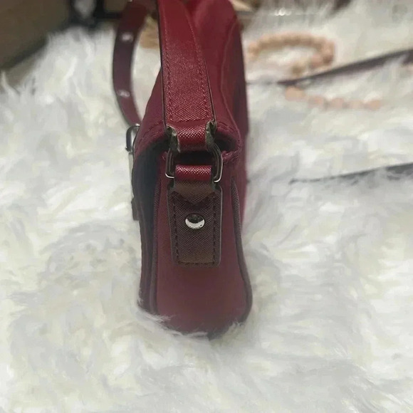 Mark Jacobs Crossbody - Picture 8 of 9